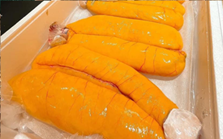 曬乾熟成後的烏魚子